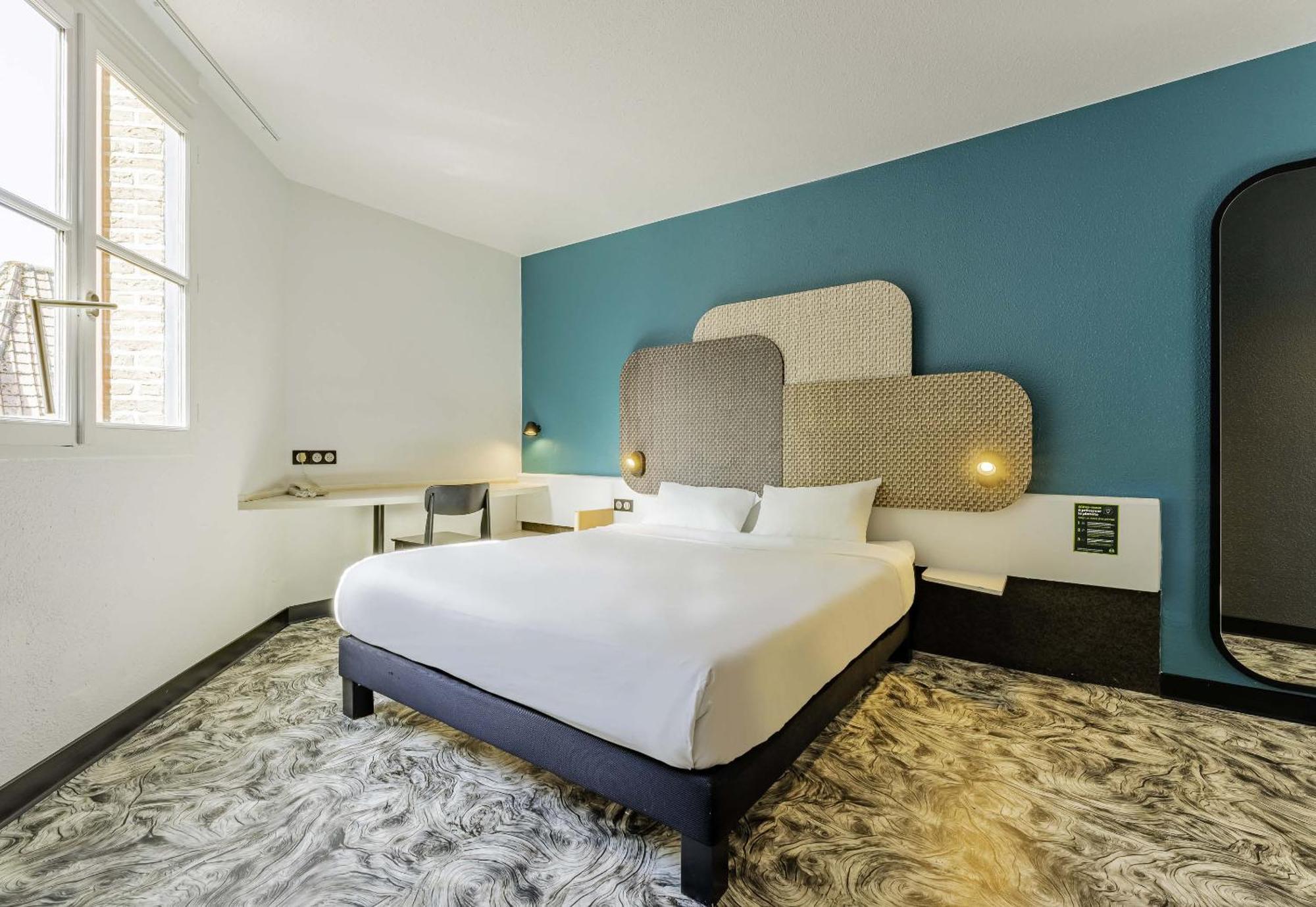 B&B Hotel Arras Centre Les Places Exteriör bild