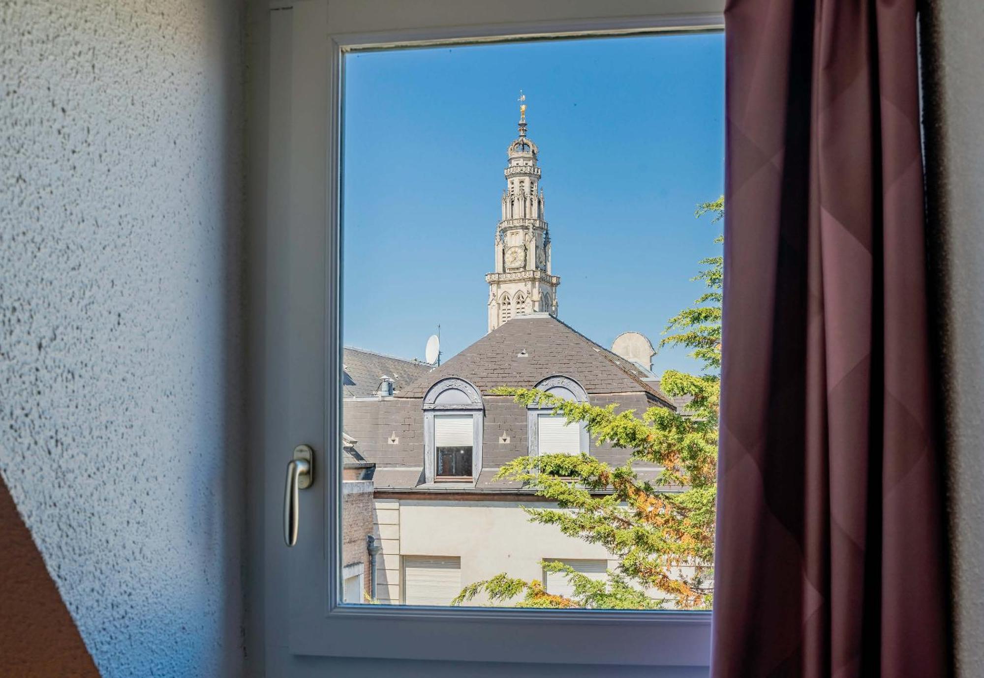 B&B Hotel Arras Centre Les Places Exteriör bild