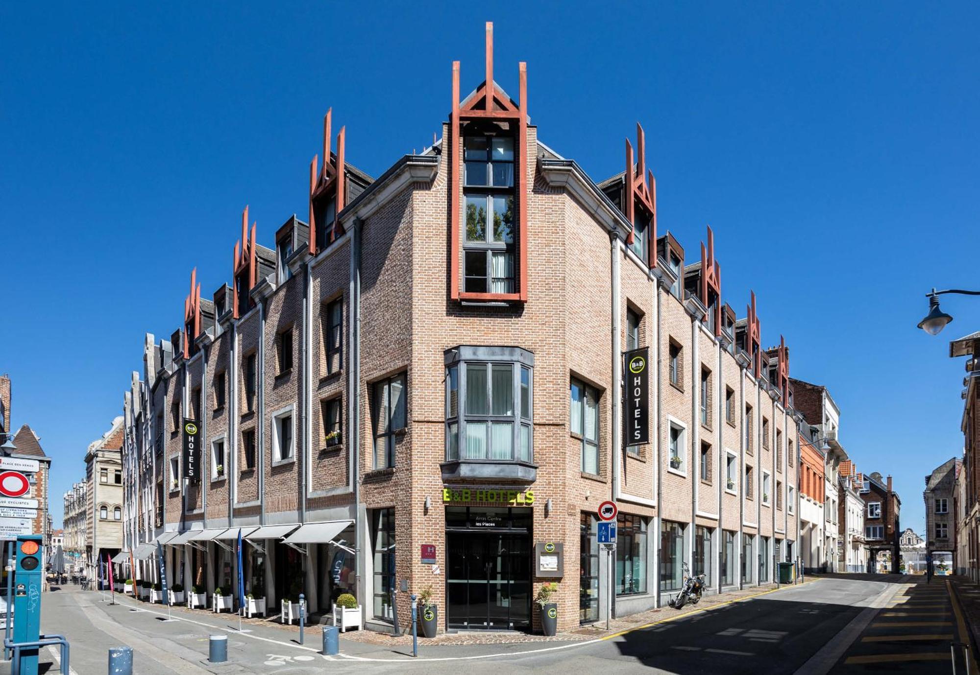 B&B Hotel Arras Centre Les Places Exteriör bild